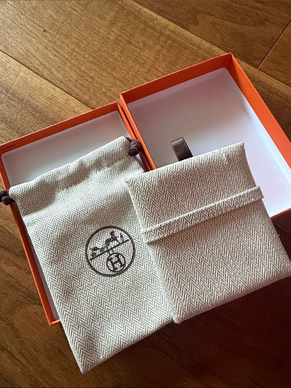 Hermes Beige Chevron Jewelry Pouch Set with Orange Box
